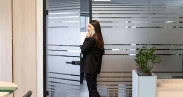 Privacy Window Film for Seattle Offices & Conference Rooms: Options, Costs & Professional Installation